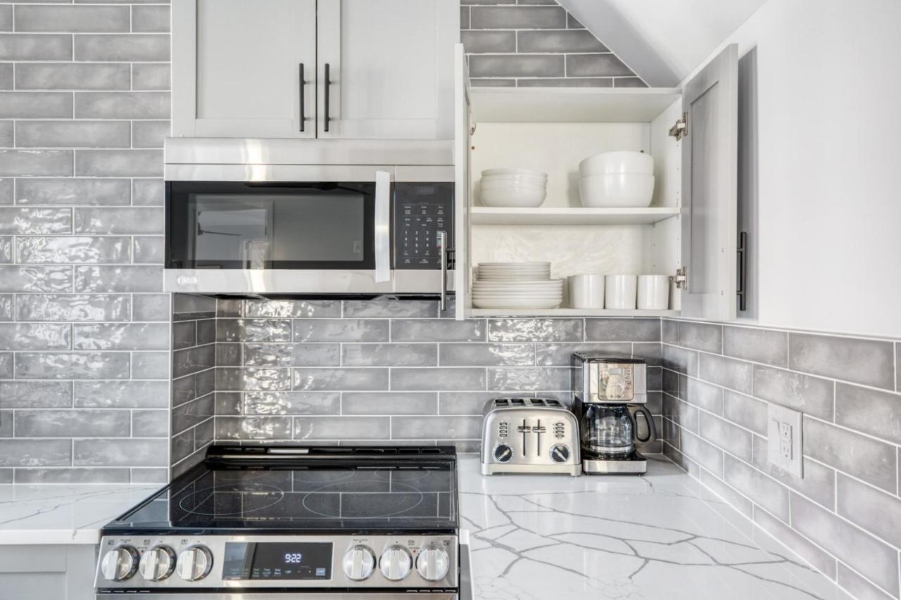 West Village 3br W Wd Nr Pier 46 Nyc-1098 *
